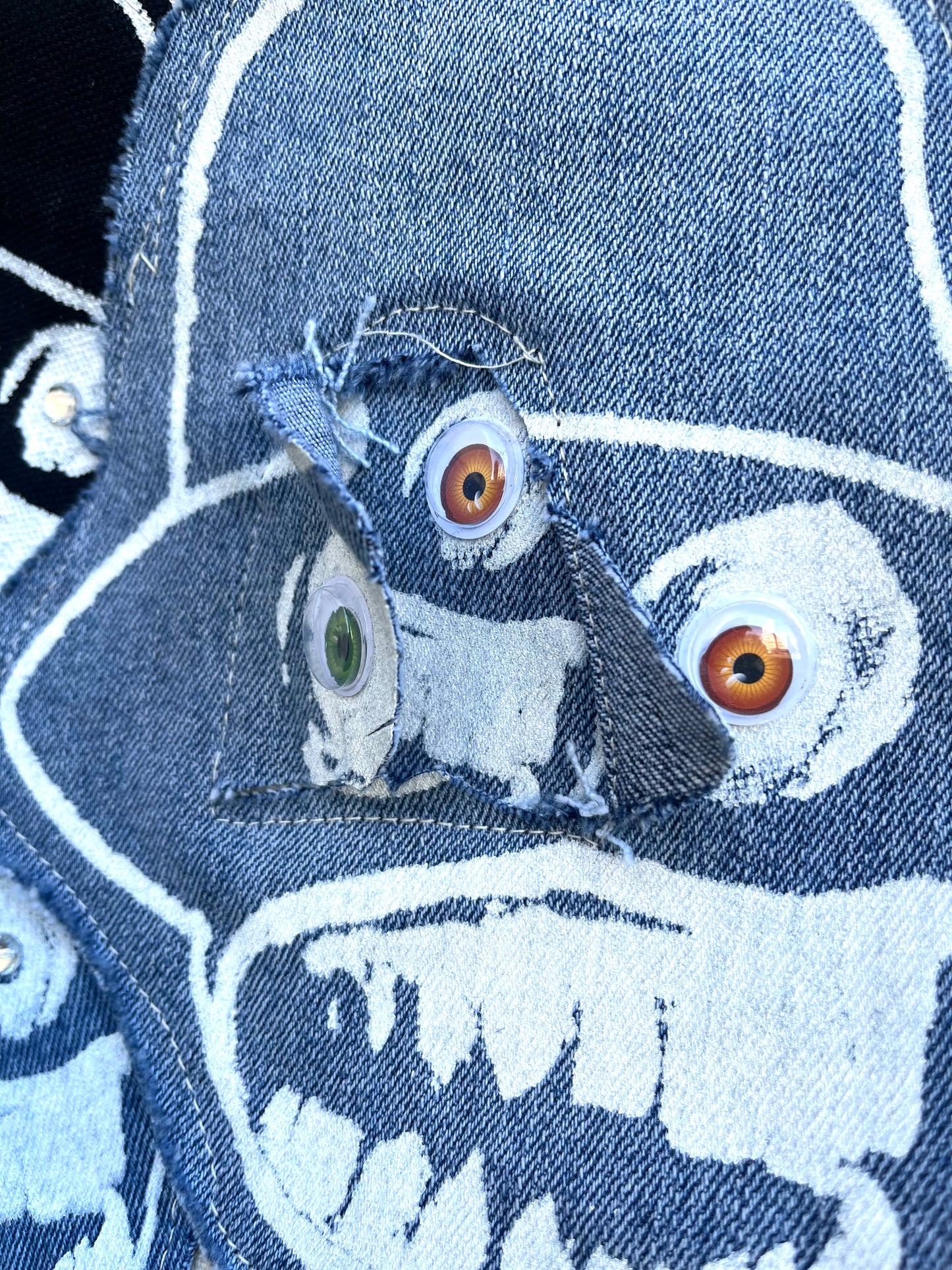 "Crossbody" Buckethead