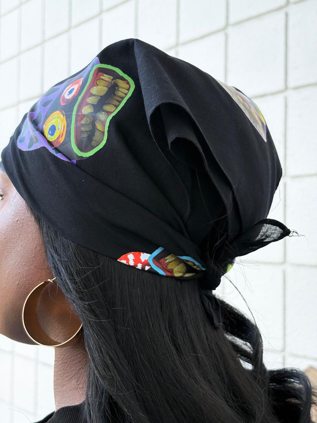 "BucketScarf"